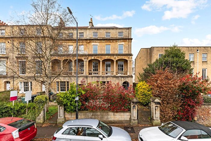 2 Bedroom Flat For Sale In Apsley Road, Clifton, Bristol, BS8