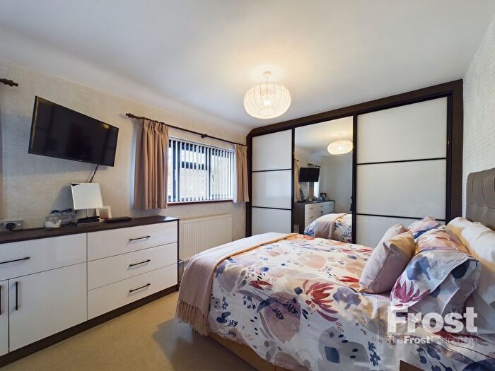 3 Bedroom Terraced House For Sale In Cambria Gardens, Stanwell, Middlesex, TW19
