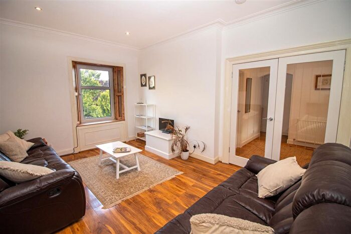 2 Bedroom Flat For Sale In Green Terrace, Hawick, TD9
