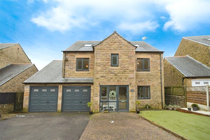 5 Bedroom Detached House For Sale In Burbage Heights, Buxton, Derbyshire, SK17