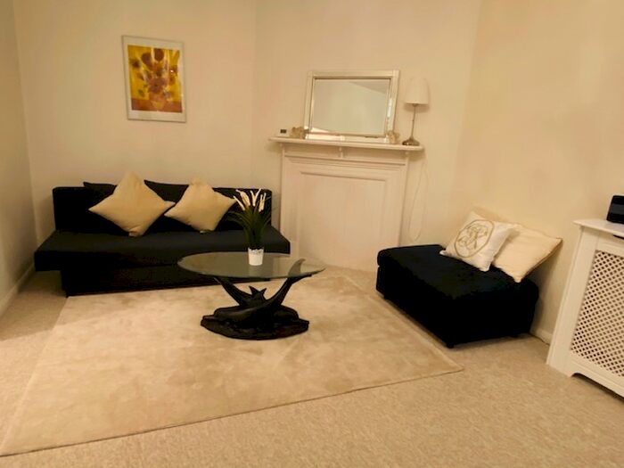 1 Bedroom Flat To Rent In Old Church Street, Chelsea, SW3