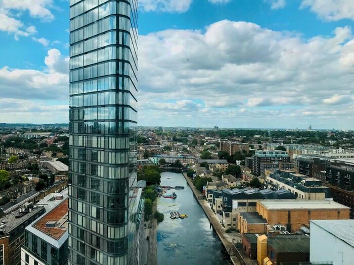 2 Bedroom Flat To Rent In Bollinder Place, London, EC1V