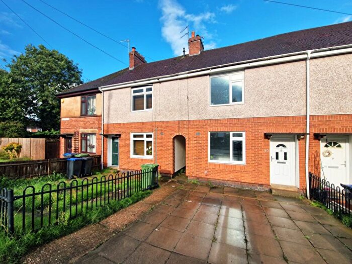 3 Bedroom Terraced House For Sale In Lyttelton Road, Warwick, CV34