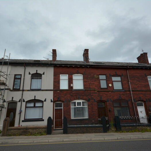 3 Bedroom Terraced House To Rent In Ainsworth Road, Radcliffe, M26