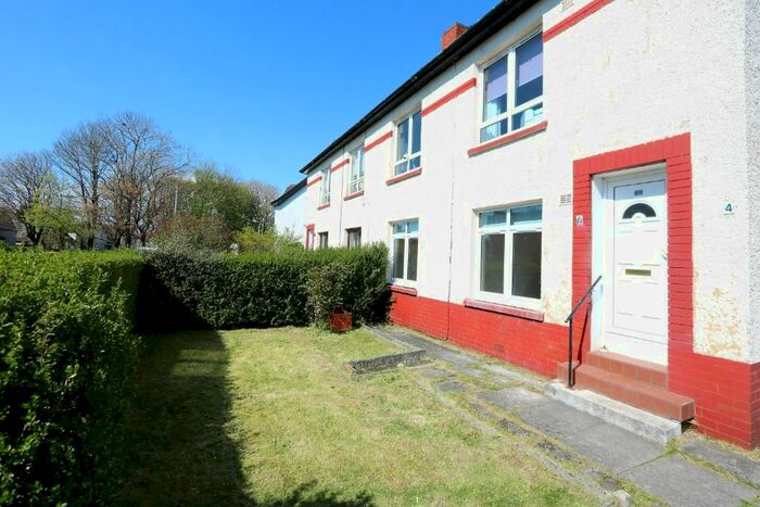 2 Bedroom Flat To Rent In Craggan Drive, Glasgow, G14