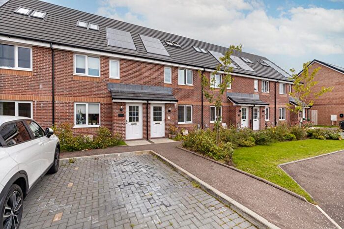 3 Bedroom Terraced House For Sale In Musket Grove, Glasgow, Glasgow City, G53