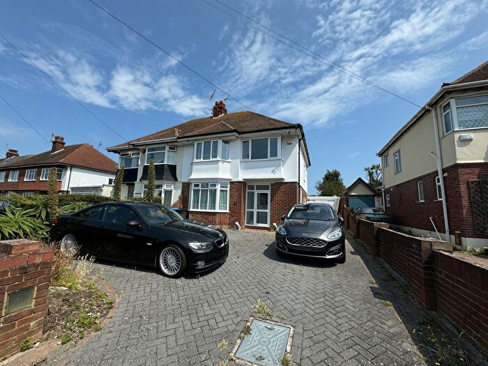 3 Bedroom Semi-Detached House To Rent In Foreland Avenue, Cliftonville, Margate, CT9