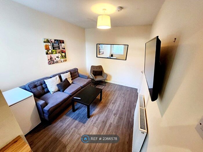 5 Bedroom Terraced House To Rent In Ridgeway Road, Bristol, BS16