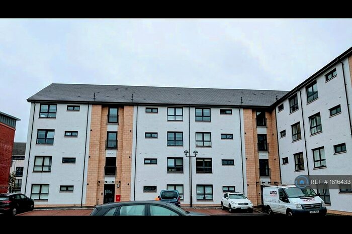 2 Bedroom Flat To Rent In Station Road, Renfrew, PA4