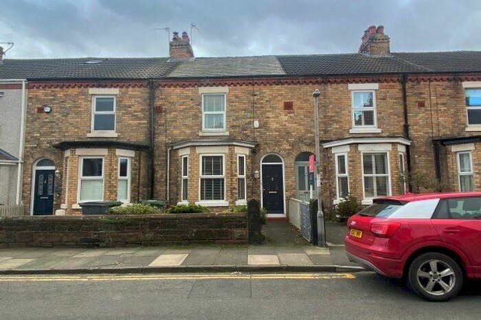 3 Bedroom Property To Rent In Eaton Road, Wirral, CH48