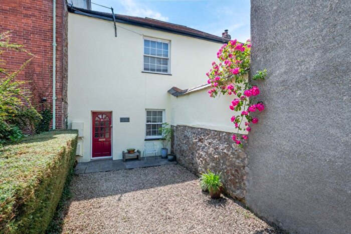 4 Bedroom Semi Detached House For Sale In The Old School Rooms, South Molton, EX36