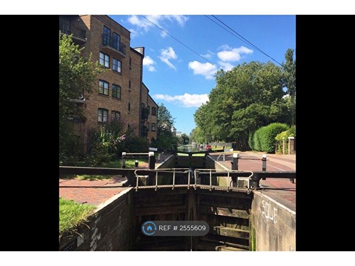 2 Bedroom Flat To Rent In Parnell Road, London, E3