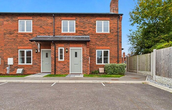 3 Bedroom End Of Terrace House For Sale In Aldersey Oaks Grove, Newton-by-Tattenhall, Tattenhall, Chester, CH3
