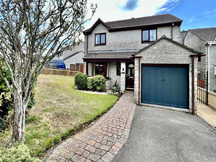 4 Bedroom Detached House For Sale In Nanscober Place, Helston, TR13