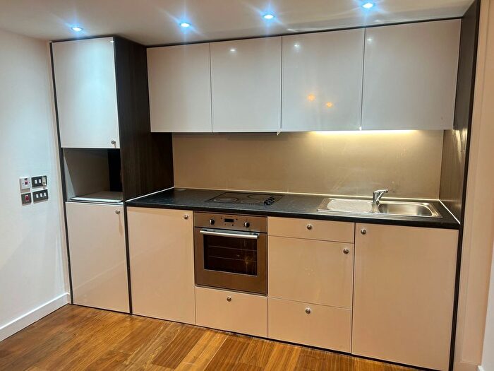 2 Bedroom Flat To Rent In Phoenix Court, Black Eagle Drive, Northfleet, Gravesend, Kent, DA11