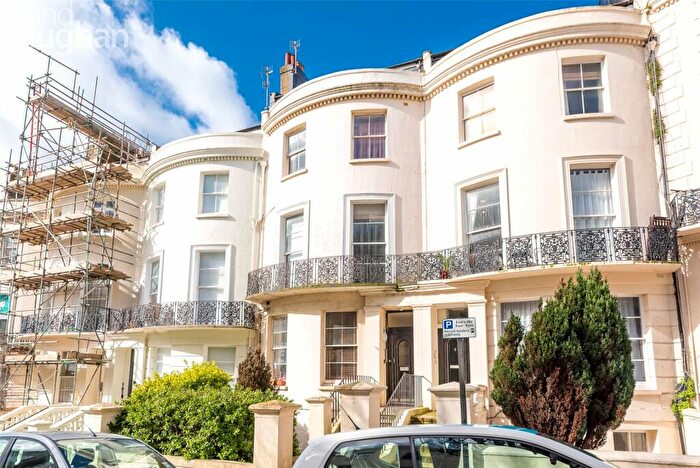 Flat For Sale In Brunswick Road, Hove, East Sussex, BN3