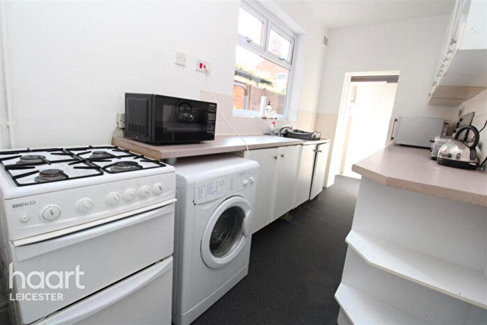 2 Bedroom Terraced House To Rent In Paget Road, Leicester, LE3