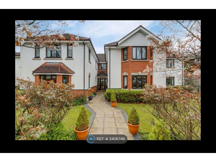2 Bedroom Flat To Rent In Bucknell Close, Solihull, B91