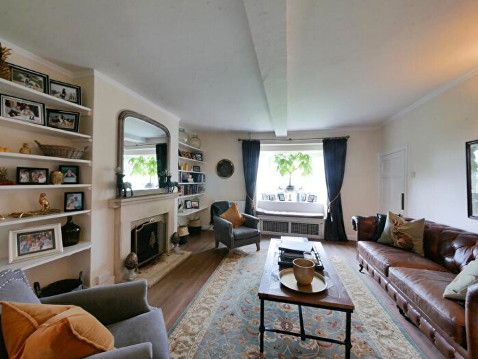 5 Bedroom Semi-Detached House To Rent In Rectory Farm, Duntisbourne Abbots, GL7