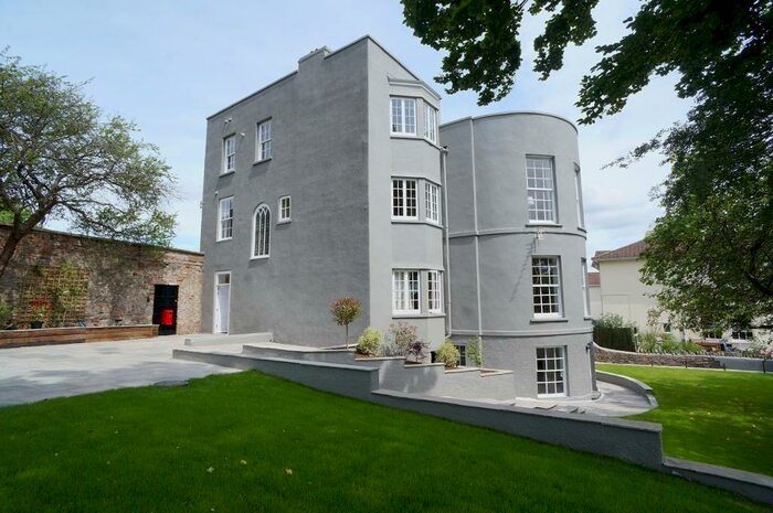 1 Bedroom Flat To Rent In Park Road, Stapleton, Bristol, BS16