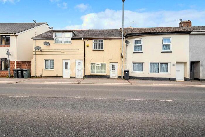 2 Bedroom Terraced House To Rent In East Street, Newton Abbot, Devon, TQ12