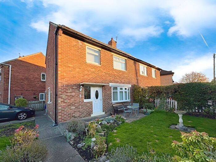 3 Bedroom Semi Detached House For Sale In Avondale Avenue, Newcastle Upon Tyne, NE12