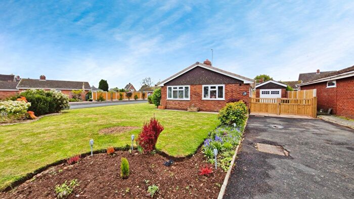 2 Bedroom Detached Bungalow For Sale In Coppice Drive, Telford, TF6
