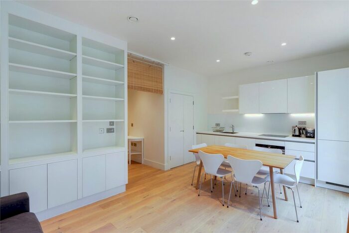 1 Bedroom Flat To Rent In Atrium Apartments, West Row, London, W10