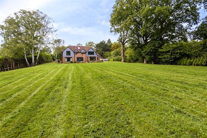 5 Bedroom Detached House For Sale In Tudor Close, Pulborough, RH20