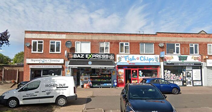 2 Bedroom Maisonette To Rent In Cheshunt Wash, Cheshunt, EN8