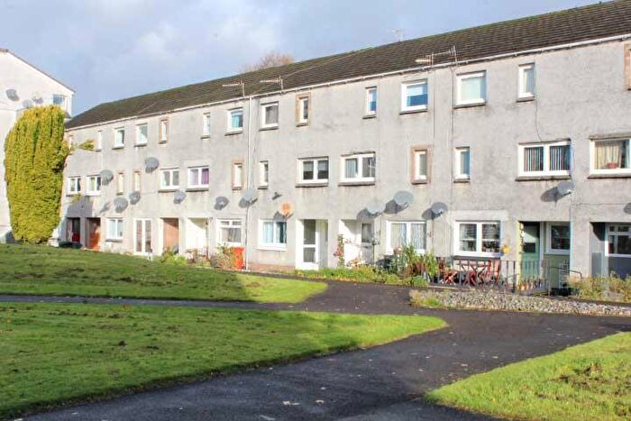 2 Bedroom Duplex To Rent In Maitland Court, Helensburgh, G84