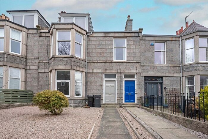 4 Bedroom Flat For Sale In Hammersmith Road, Aberdeen, AB10