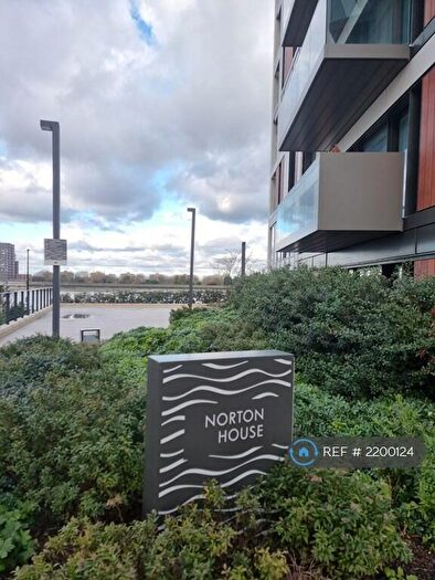 2 Bedroom Flat To Rent In Norton House, London, SE18