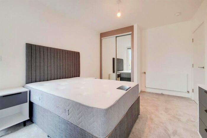 1 Bedroom Apartment To Rent In Fresh Wharf Road, Barking, Essex, IG11
