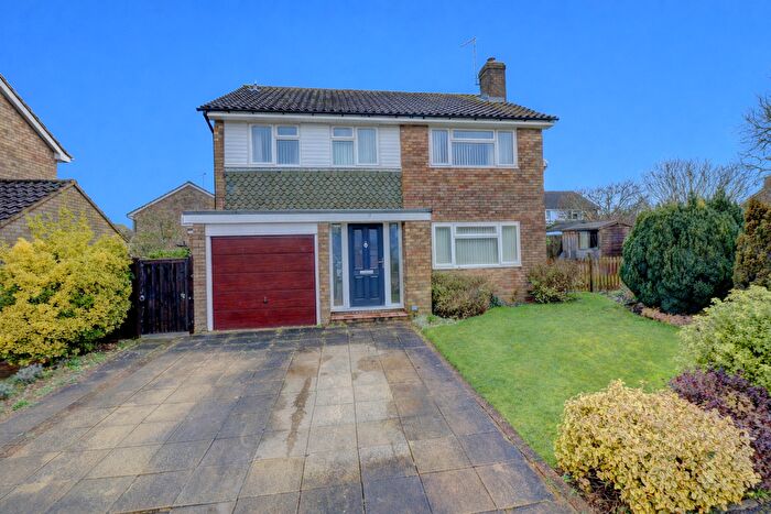 4 Bedroom Detached House For Sale In Cane End, Princes Risborough, Buckinghamshire, HP27