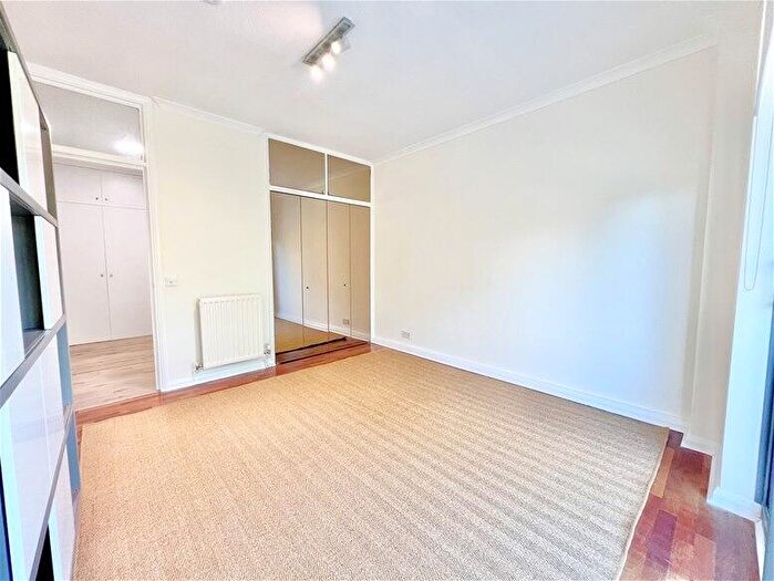 1 Bedroom Flat To Rent In Gabrielle Court, Lancaster Grove, Belsize Park, NW3