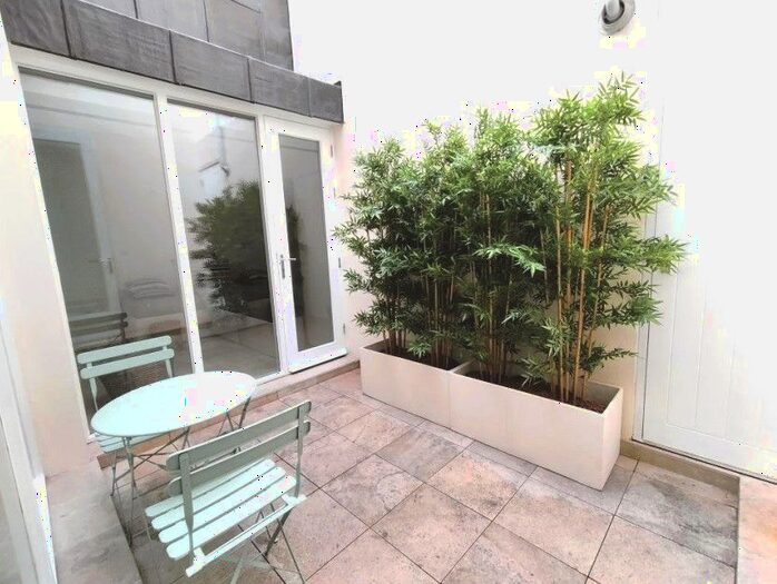 3 Bedroom Terraced House For Sale In Eccleston Mews, Belgravia, London, SW1X