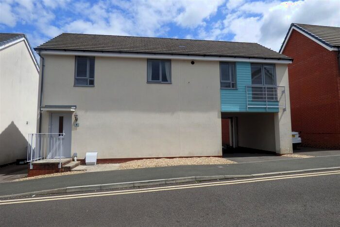 2 Bedroom Detached House To Rent In Great Copsie Way, Bristol, Gloucestershire, BS16