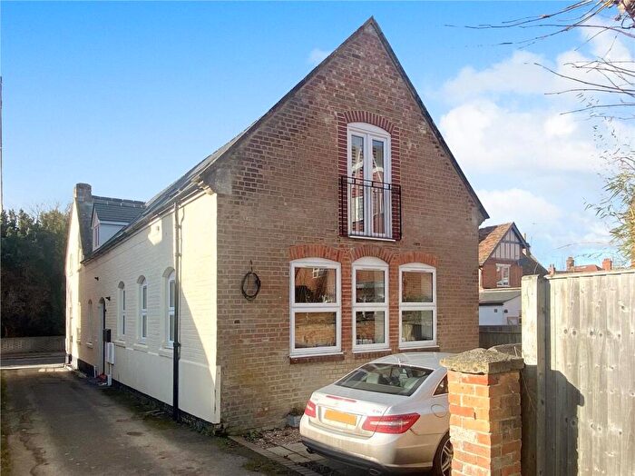1 Bedroom Apartment For Sale In Newbury Street, Wantage, OX12
