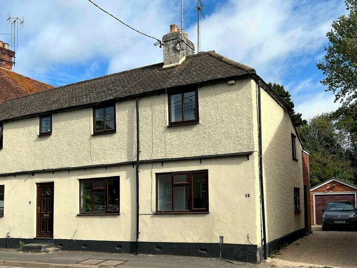 2 Bedroom Cottage To Rent In St. Johns Road, Wallingford, OX10