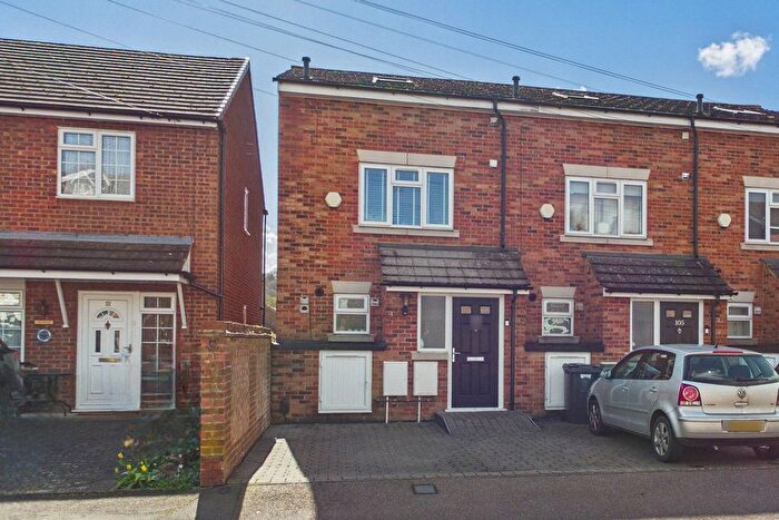 3 Bedroom End Terrace House For Sale In Horsecroft Road, Hemel Hempstead, HP1