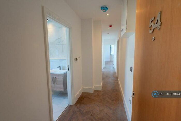 2 Bedroom Flat To Rent In Tower Building Water Street, Liverpool, L3