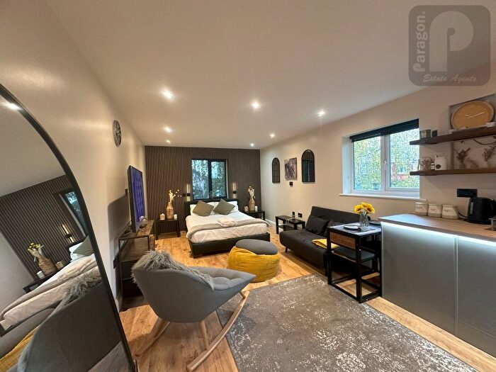 Studio To Rent In Colne Lodge, Bushey Hall Road, Hertfordshire, WD23