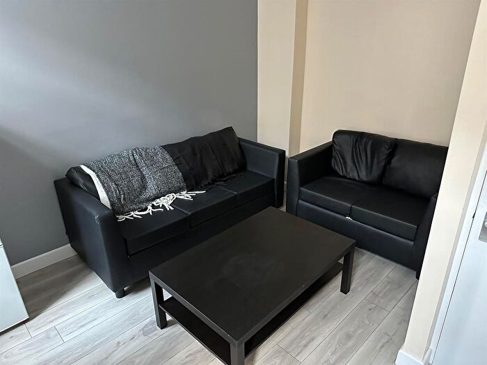 1 Bedroom Flat To Rent In Clayton Street, Newcastle Upon Tyne, NE1