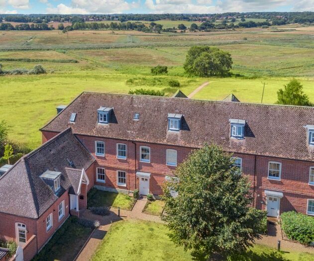 4 Bedroom House For Sale In Blyth View, Blythburgh, Halesworth, Suffolk, IP19