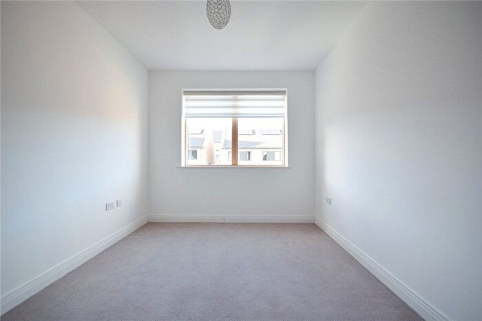5 Bedroom Terraced House To Rent In Pinnington Close, Trumpington, Cambridge, CB2