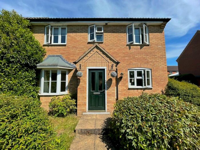 4 Bedroom Detached House To Rent In Birchwood Close, Market Rasen, LN8