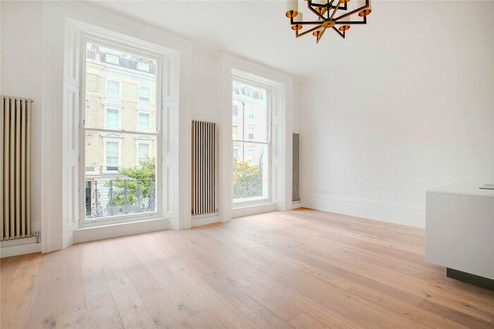 1 Bedroom Flat To Rent In Arundel Gardens, London, W11