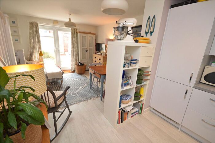 2 Bedroom End Terrace House For Sale In Puriton Hill, Bridgwater, Somerset, TA7