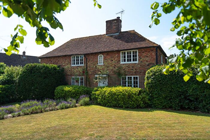 5 Bedroom Detached House For Sale In The Street, Willesborough Lees, TN24